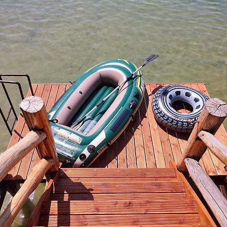 Overwater Cottage - Slovak Tahiti, Szenc Kültér fotó